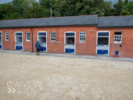 EL120925-125 - Emma Lavelle Stable Visit